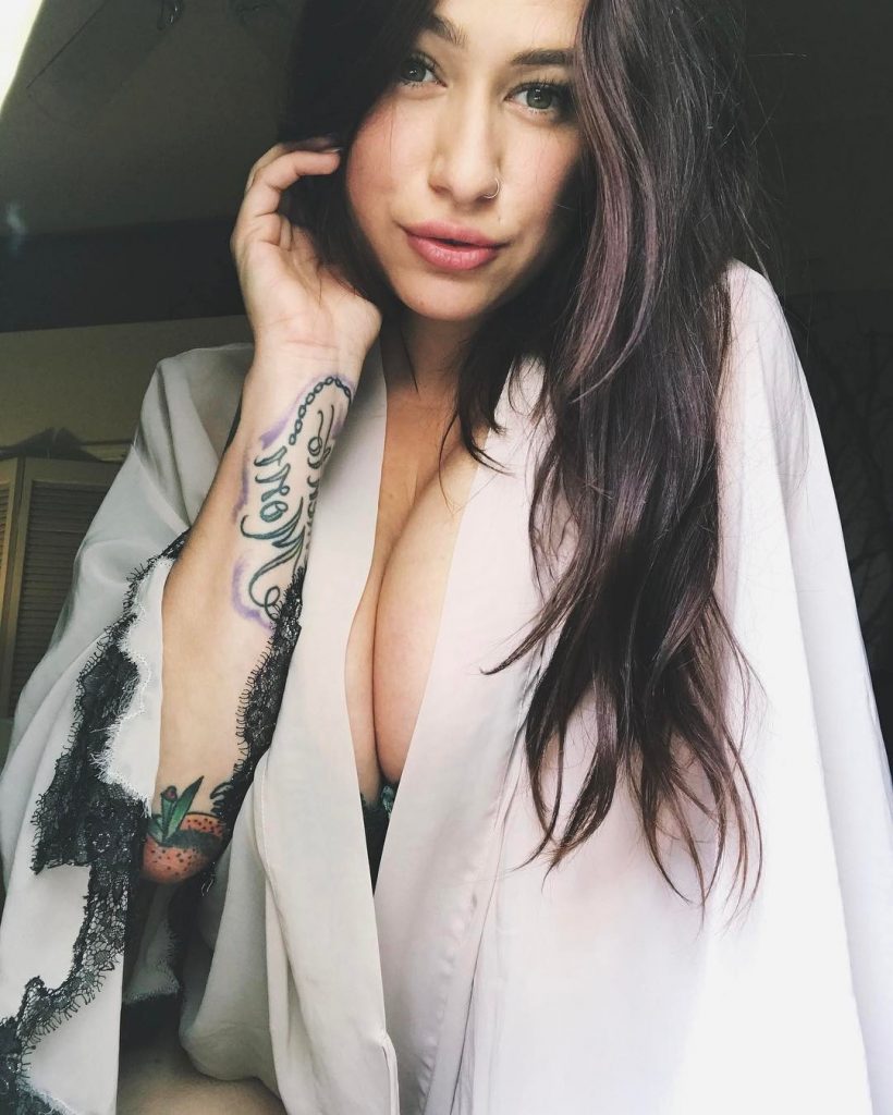 Mia woods Big Tits Brunette Nudes Fapdungeon