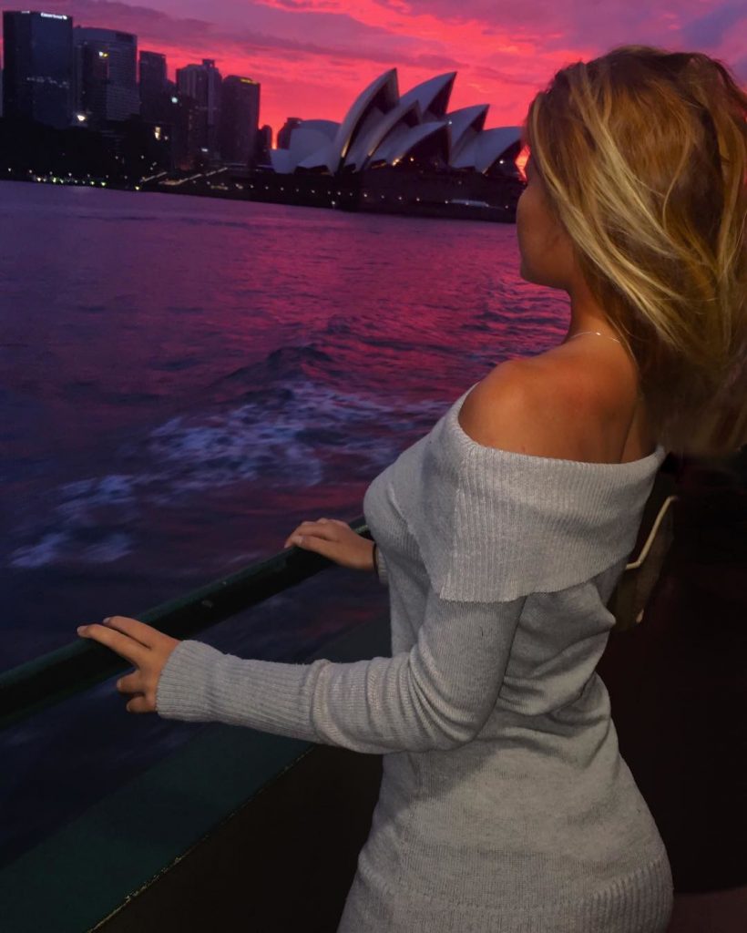 Holly Daze Coffey - Busty Thick Model - Page 4 of 6 - Fapdungeon