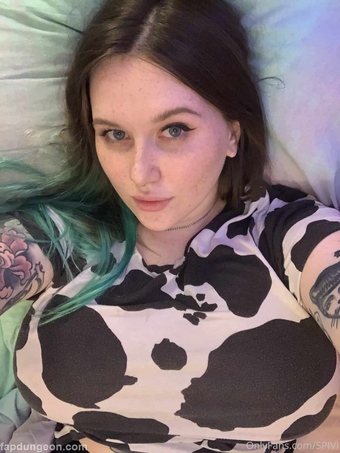 Spivi - Voluptuous Goth Girl - Page 3 of 4 - Fapdungeon