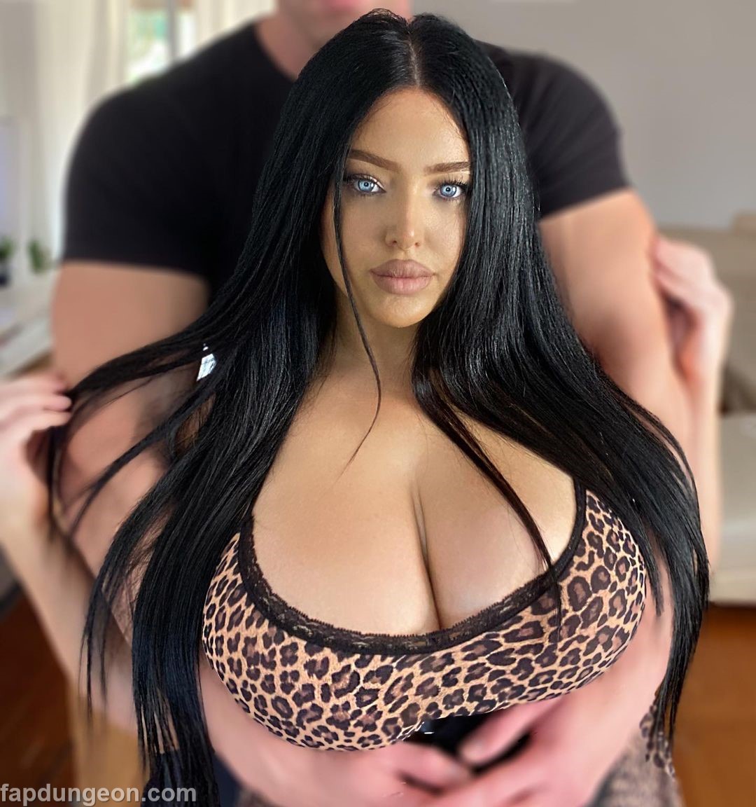 Claudia Rivier 💦 Thick Natural Hoe Onlyfans Nudes 141
