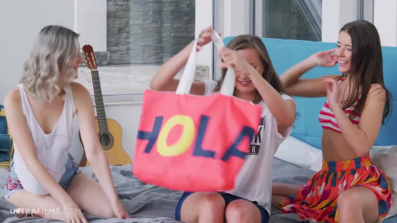 Eva Elfie And Sybil Team Up And Fuck New Roommate Stacy Cruz