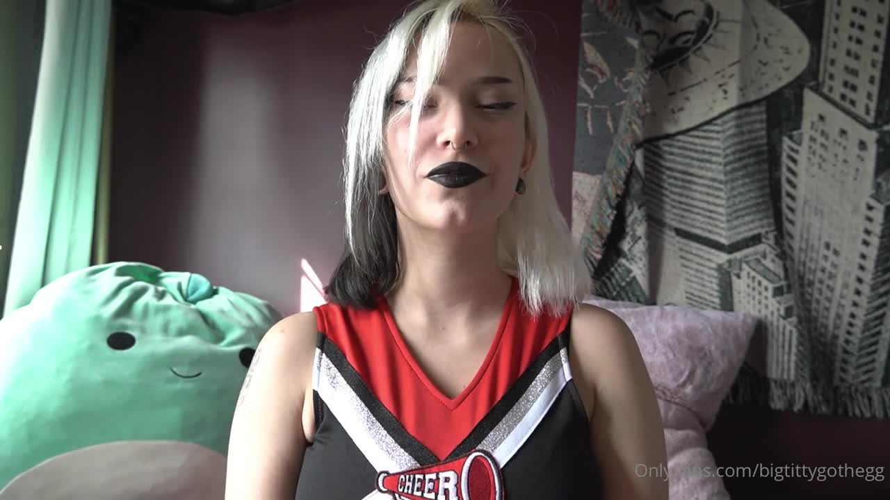 Obedient Big Titty Goth Egg Gets Slapped Around