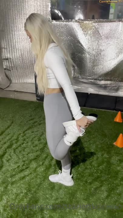 ScarlettKissesXO 03 - Fucked by the Gym Trainer