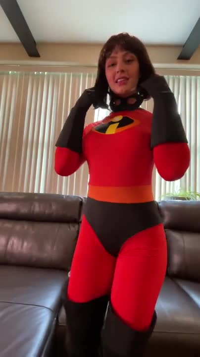 Jakara Bella Gets Pounded In Elastigirl Cosplay